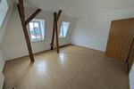 Dachgeschoßwohnung Zwickau - 2 Zimmer, 62 m&sup2;, 305&euro; | Angebot:26681037