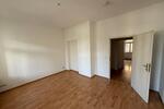 Etagenwohnung Zwickau - 5 Zimmer, 118 m&sup2;, 699&euro; | Angebot:25756475