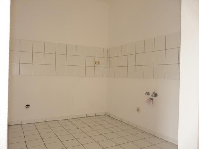 Etagenwohnung Crimmitschau - 2 Zimmer, 51 m&sup2;, 350&euro; | Angebot:23106491