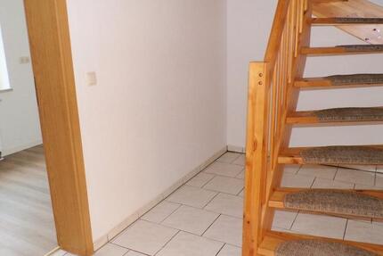 Wohnung Werdau - 3 Zimmer, 74 m&sup2;, 430&euro; | Angebot:24214753