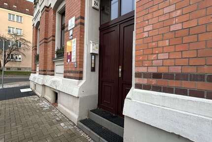 Wohnung Zwickau Marienthal Ost - 2 Zimmer, 54 m&sup2;, 399&euro; | Angebot:25931798