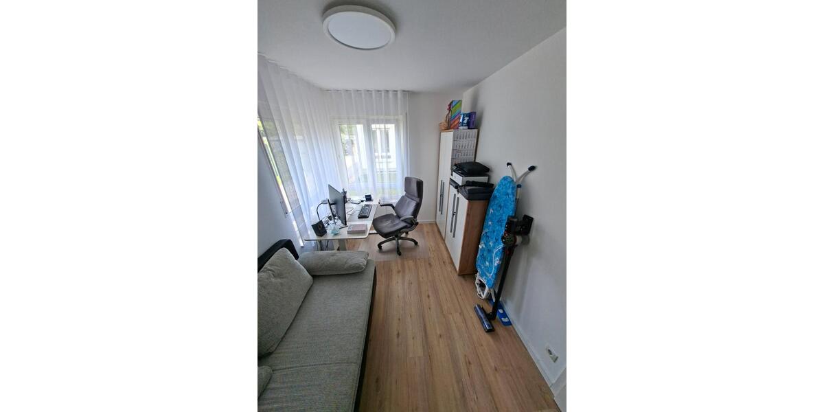 Erdgeschoßwohnung Zwickau Zwickau-West - 3 Zimmer, 66 m&sup2;, 149.000&euro; | Angebot:27192230