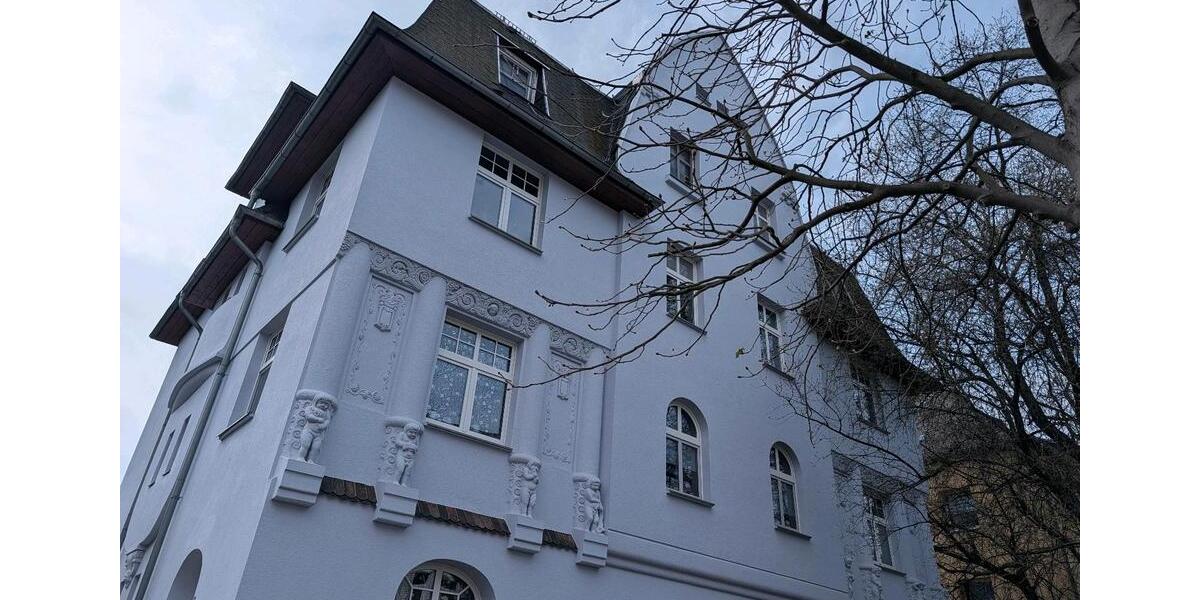 Dachgeschoßwohnung Zwickau - 3 Zimmer, 69 m&sup2;, 430&euro; | Angebot:25893369