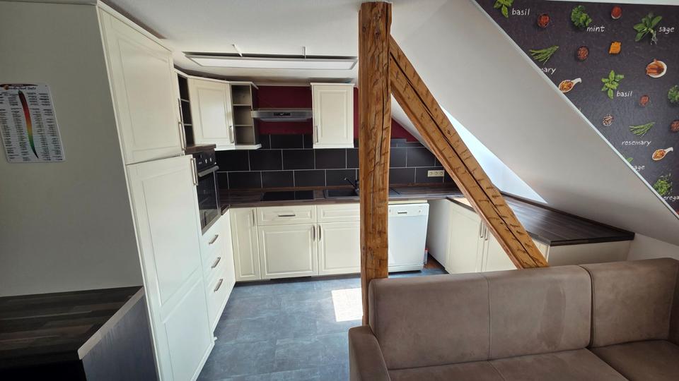 Reihenhaus Crimmitschau - 6 Zimmer, 103 m&sup2;, 70.000&euro; | Angebot:27085582