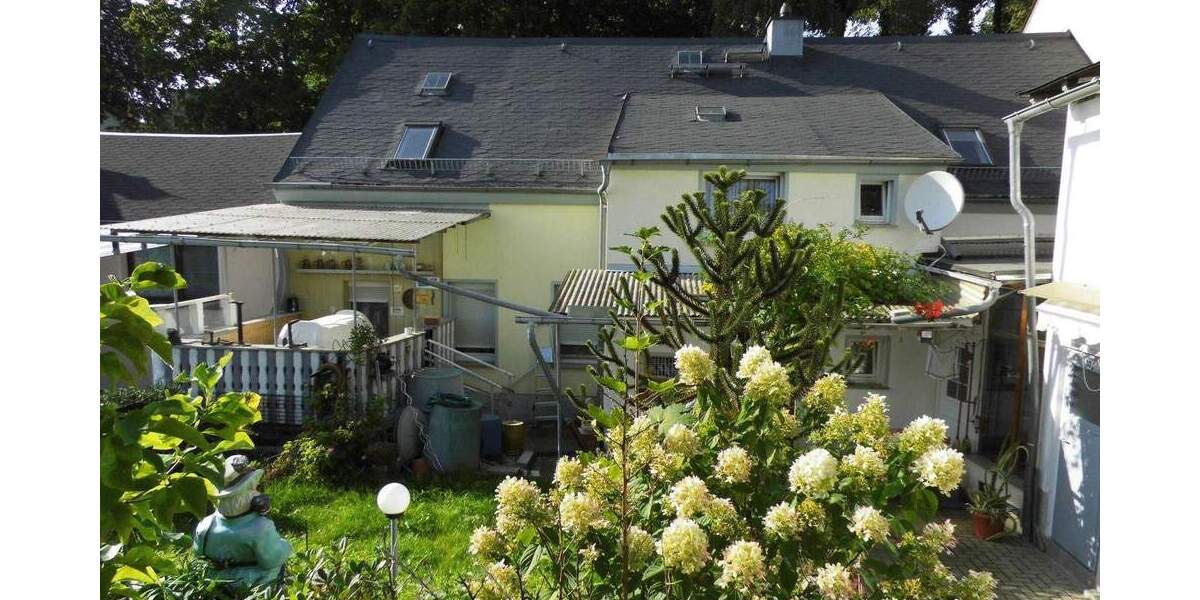 Einfamilienhaus Reichenbach - 6 Zimmer, 140 m&sup2;, 75.000&euro; | Angebot:25662881