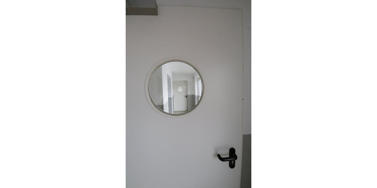 Etagenwohnung Zwickau Auerbach - 1 Zimmer, 44 m&sup2;, 39.000&euro; | Angebot:25404702