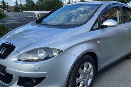 Seat Altea 98.000 km 5.900 &euro; Werdau 08412