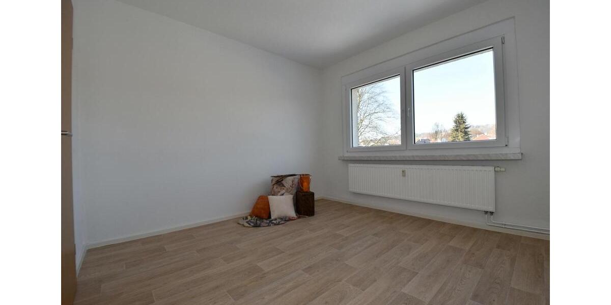 Etagenwohnung Hohenstein-Ernstthal Ernstthal - 3 Zimmer, 68 m&sup2;, 400&euro; | Angebot:18316438