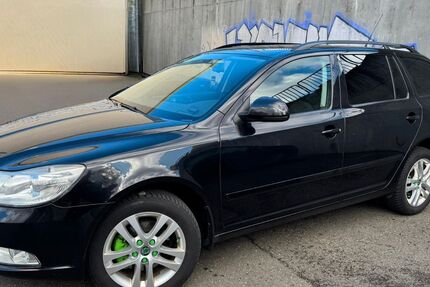 Skoda Octavia 209.300 km 6.200 &euro; Aue 08280
