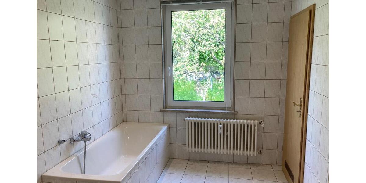 Etagenwohnung Greiz - 2 Zimmer, 80 m&sup2;, 410&euro; | Angebot:24851865