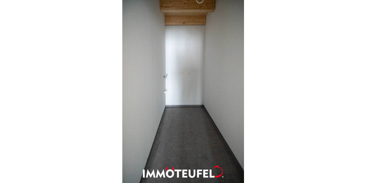 Etagenwohnung Limbach-Oberfrohna Oberfrohna - 4 Zimmer, 128 m&sup2;, 1.480&euro; | Angebot:26595128