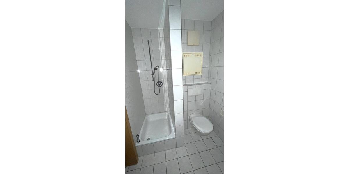 Etagenwohnung Werdau - 1 Zimmer, 39 m&sup2;, 235&euro; | Angebot:25220590