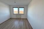 Etagenwohnung Zwickau Auerbach - 3 Zimmer, 62 m&sup2;, 330&euro; | Angebot:25883515
