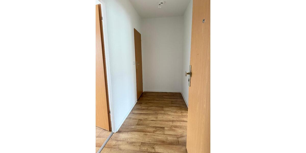 Etagenwohnung Lichtentanne - 1 Zimmer, 31 m&sup2;, 170&euro; | Angebot:25375172