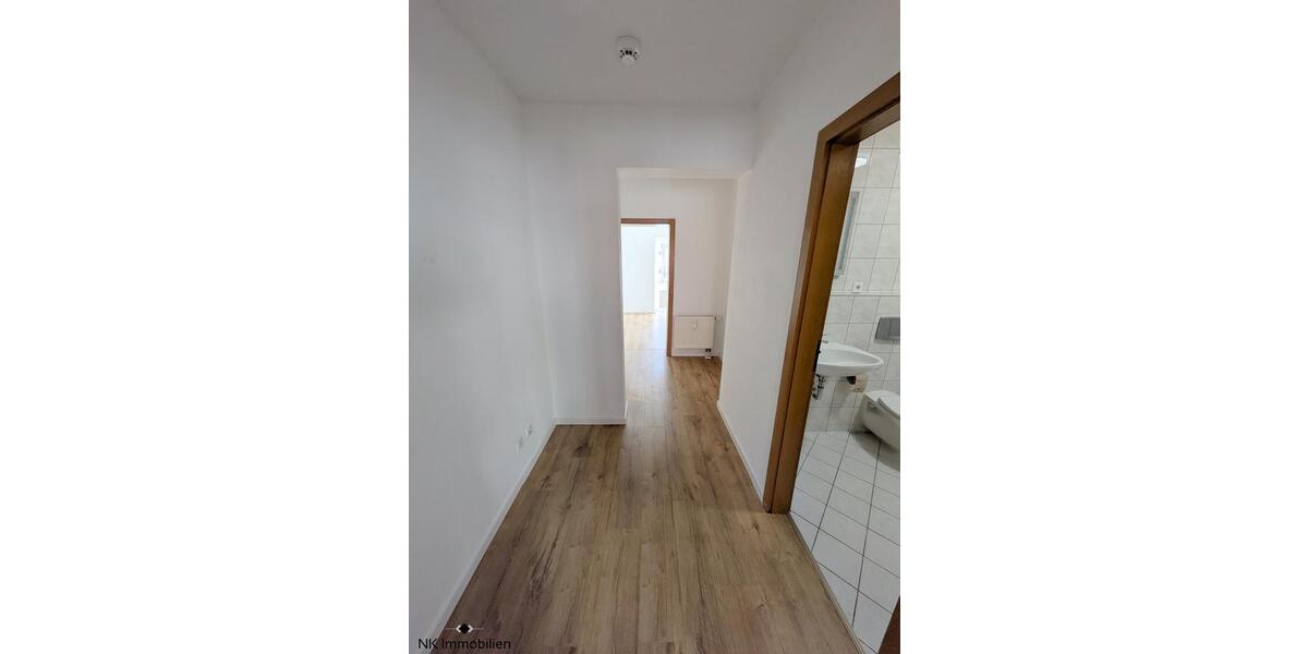 Terrassenwohnung Zwickau - 1.5 Zimmer, 39 m&sup2;, 275&euro; | Angebot:25945675