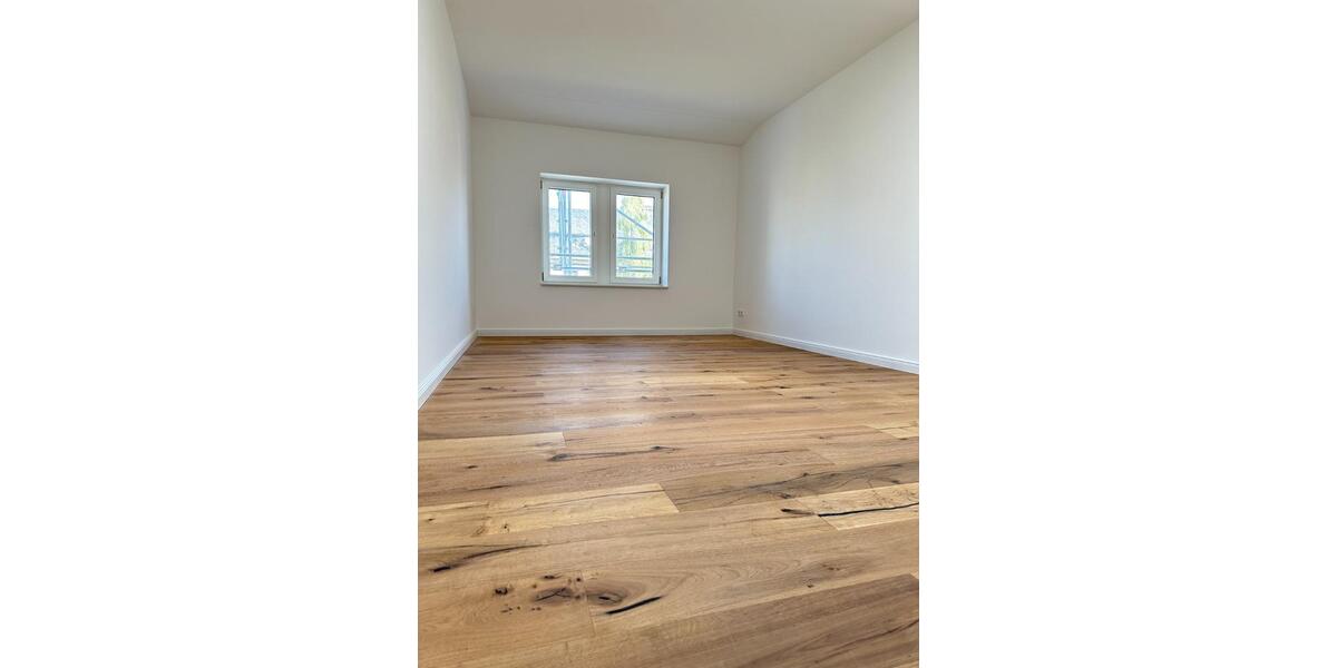 Hochparterre Limbach-Oberfrohna Oberfrohna - 3.5 Zimmer, 114 m&sup2;, 1.142&euro; | Angebot:25540958