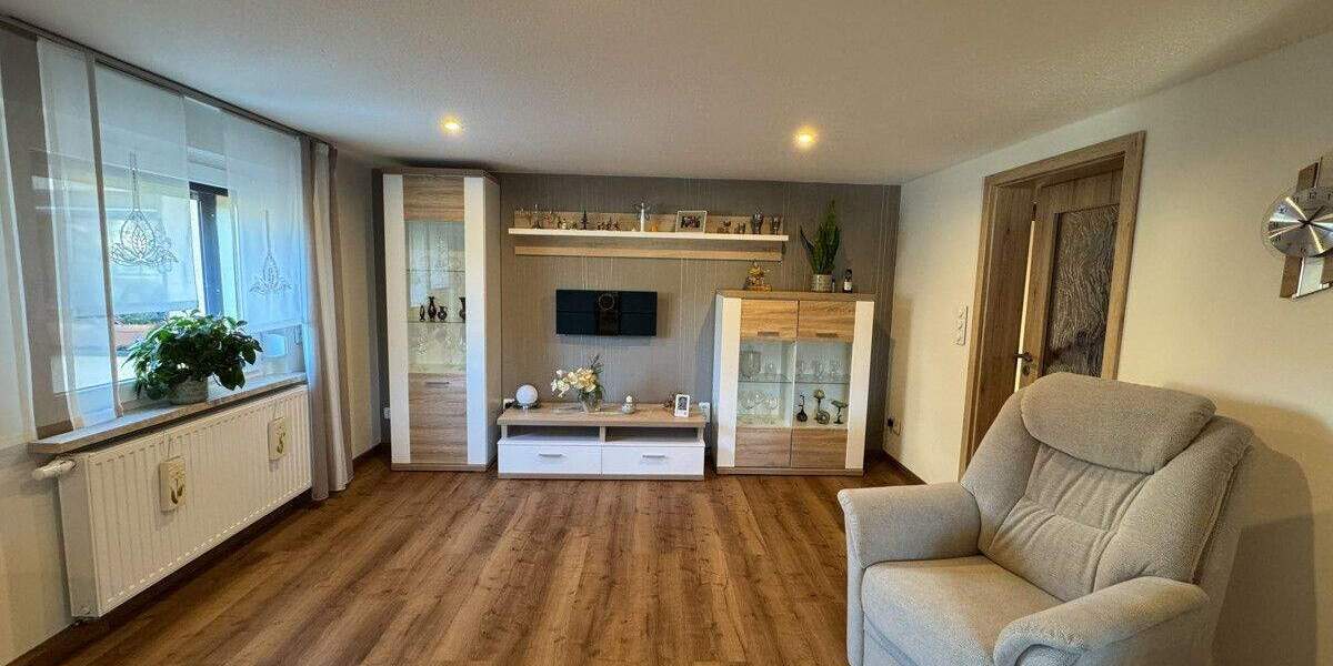 Doppelhaushälfte Grünhain-Beierfeld Beierfeld - 6 Zimmer, 142 m&sup2;, 250.000&euro; | Angebot:25744624