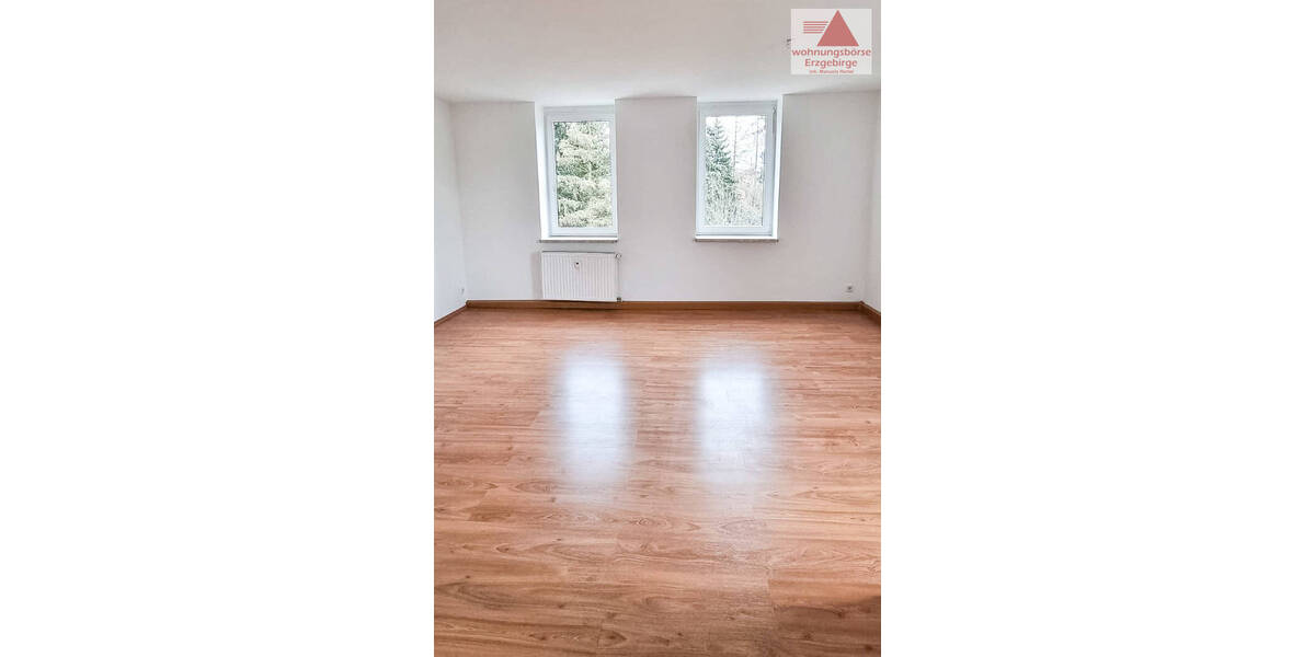 Etagenwohnung Lichtenstein/Sachsen / Rödlitz Rödlitz - 2 Zimmer, 65 m&sup2;, 390&euro; | Angebot:25821040