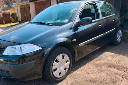 Renault Megane 83.000 km 3.699 &euro; Zwickau 08060