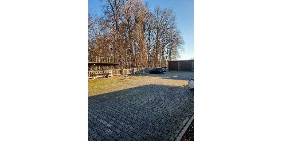 Mehrfamilienhaus, Wohnhaus Neukirchen - 8 Zimmer, 205 m&sup2;, 350.000&euro; | Angebot:25692023