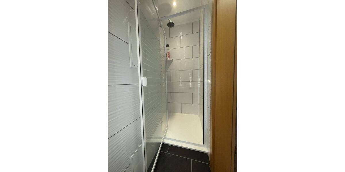 Etagenwohnung Reinsdorf - 2 Zimmer, 97 m&sup2;, 110.000&euro; | Angebot:25680259