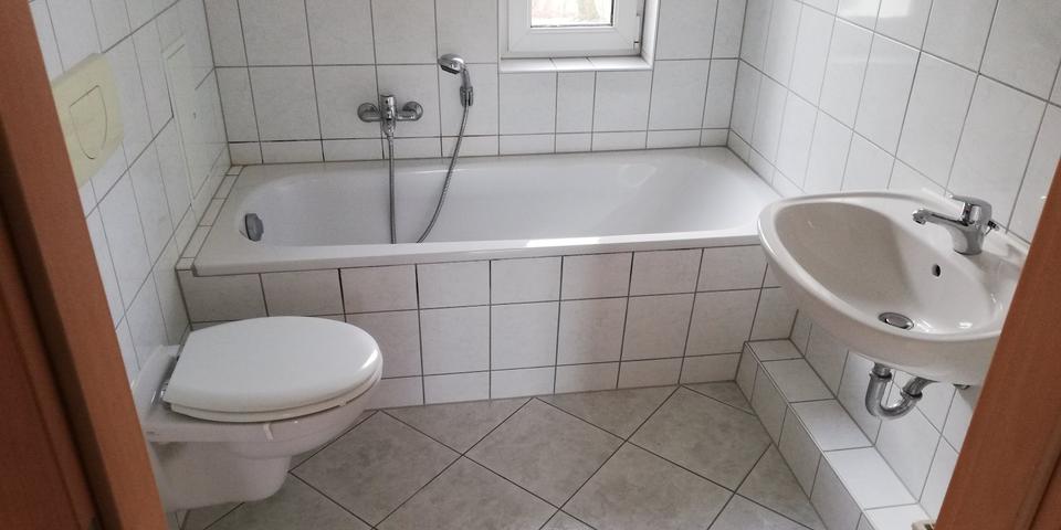 Etagenwohnung Limbach-Oberfrohna Oberfrohna - 2 Zimmer, 41 m&sup2;, 235&euro; | Angebot:25307851