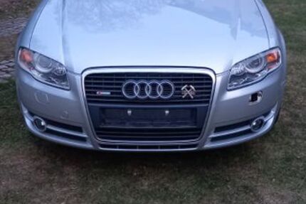 Audi A4 300.700 km 850 &euro; Eibenstock 08309
