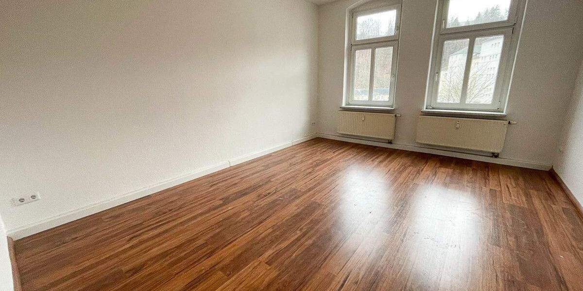 Etagenwohnung Aue Aue - 3 Zimmer, 65 m&sup2;, 325&euro; | Angebot:25688303
