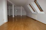 Maisonettenwohnung Zwickau - 2 Zimmer, 82 m&sup2;, 430&euro; | Angebot:20093035