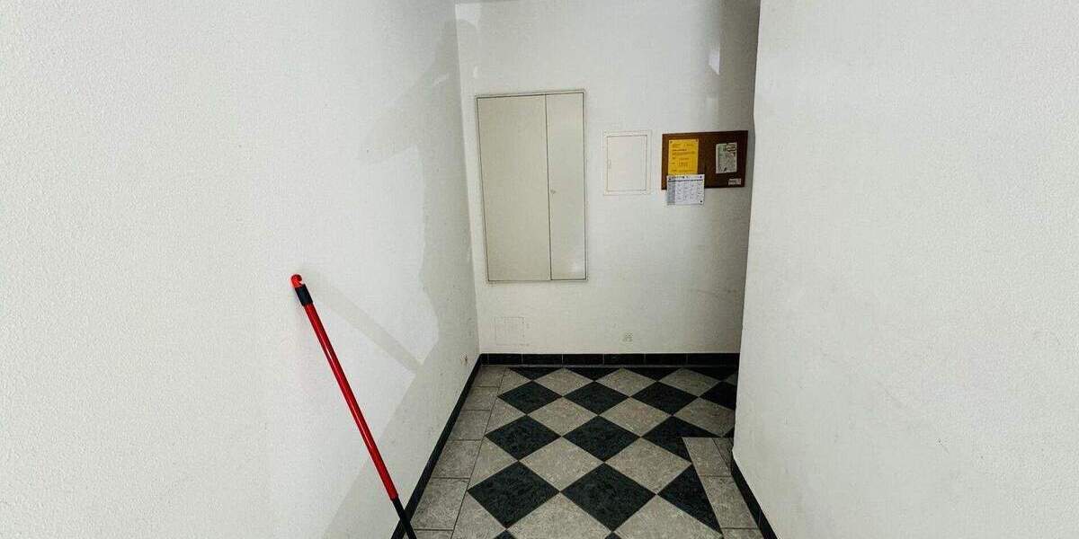 Etagenwohnung Reichenbach im Vogtland Reichenbach - 3 Zimmer, 66 m&sup2;, 400&euro; | Angebot:25769865