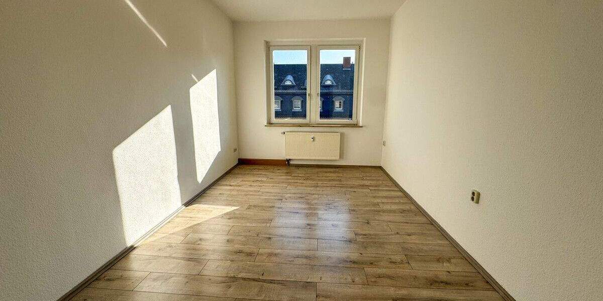 Etagenwohnung Aue-Bad Schlema Bad Schlema - 5 Zimmer, 130 m&sup2;, 800&euro; | Angebot:25801765