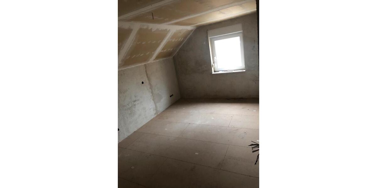 Einfamilienhaus Rodewisch - 7 Zimmer, 165 m&sup2;, 62.899&euro; | Angebot:24649874