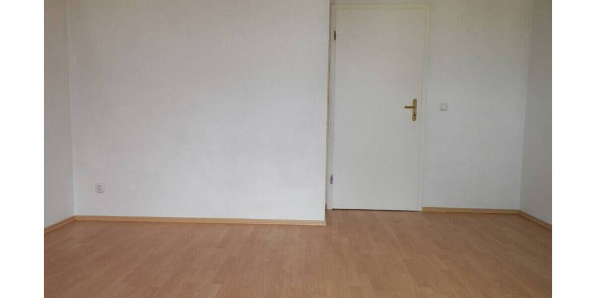 Etagenwohnung Zwickau-Innenstadt Innenstadt - 3 Zimmer, 102 m&sup2;, 650&euro; | Angebot:25797459