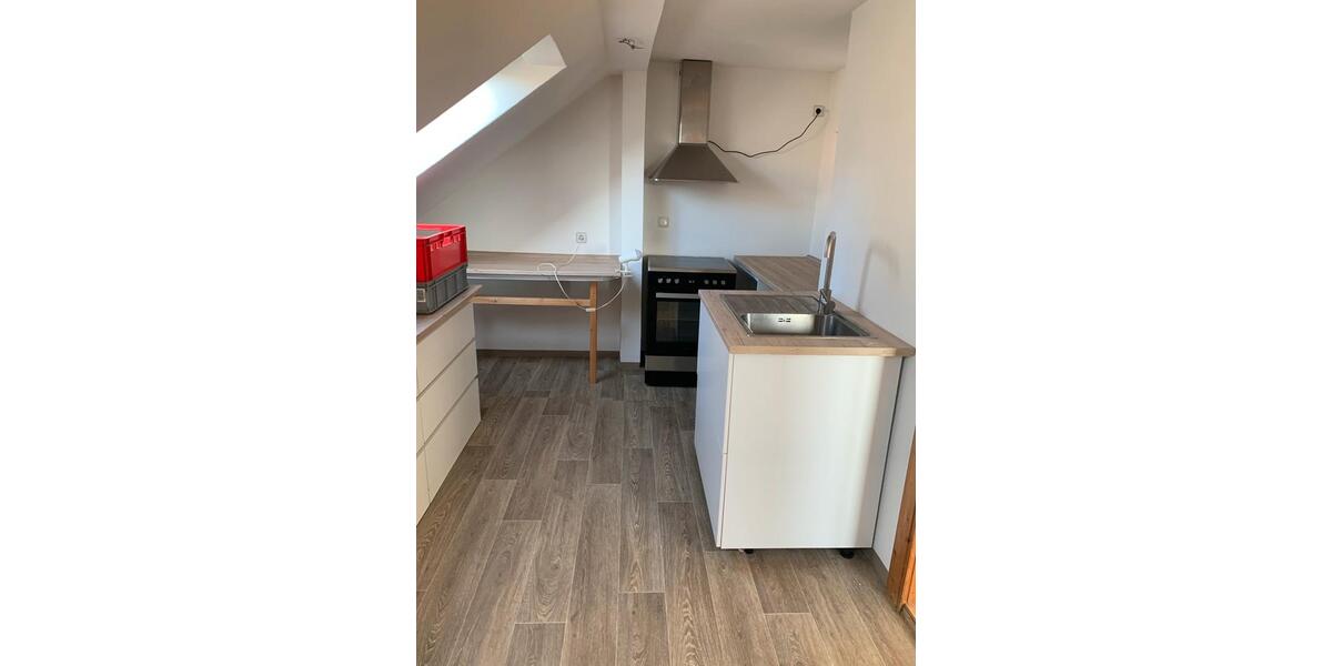 Dachgeschoßwohnung Schwarzenberg/Erzgebirge Erzgebirge - 3 Zimmer, 63 m&sup2;, 330&euro; | Angebot:25270953