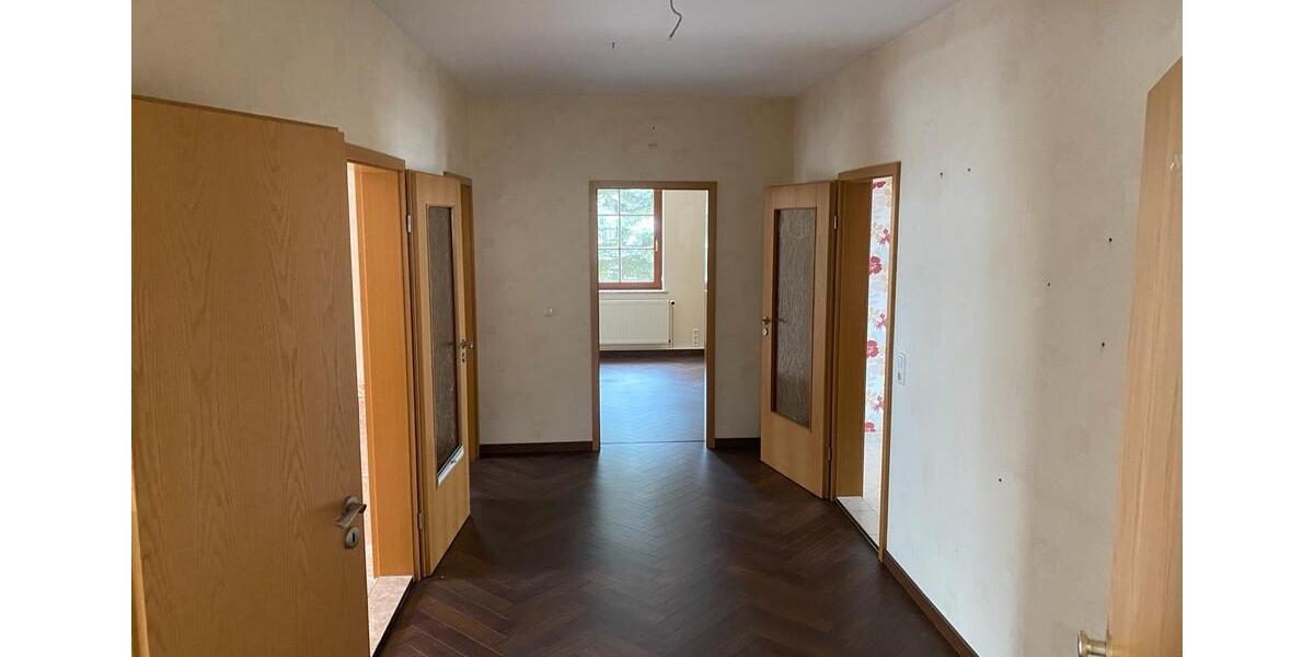 Mehrfamilienhaus, Wohnhaus Crinitzberg - 10 Zimmer, 182 m&sup2;, 375.000&euro; | Angebot:25171448