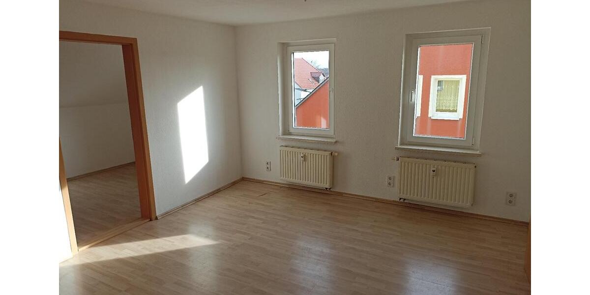Etagenwohnung Limbach-Oberfrohna Oberfrohna - 2 Zimmer, 37 m&sup2;, 200&euro; | Angebot:19813343