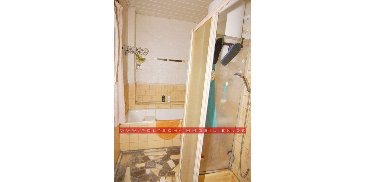 Mehrfamilienhaus, Wohnhaus Ronneburg - 1 Zimmer, 360 m&sup2;, 159.000&euro; | Angebot:25779657