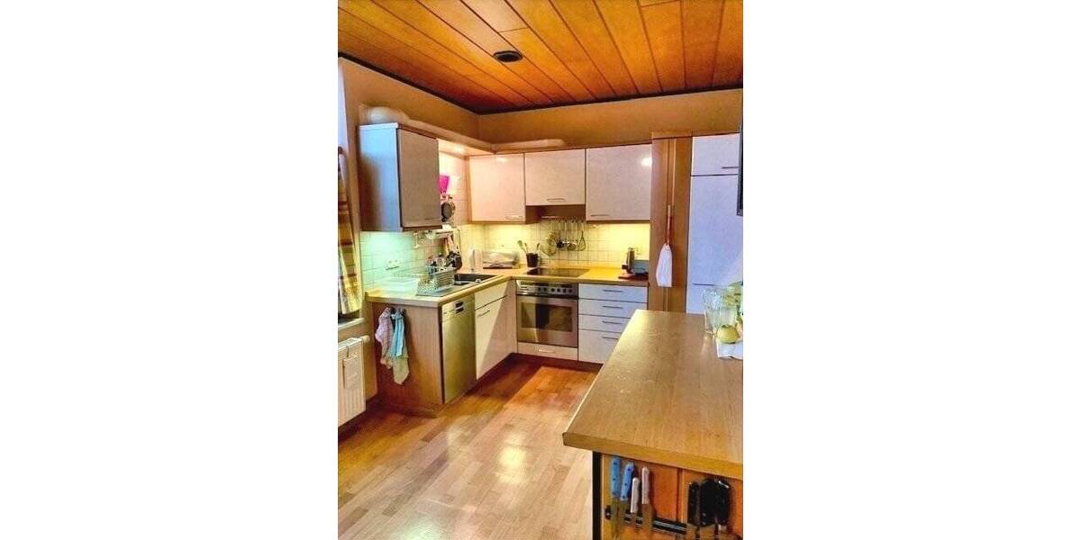 Reihenmittelhaus Treuen - 6 Zimmer, 125 m&sup2;, 135.000&euro; | Angebot:25662007