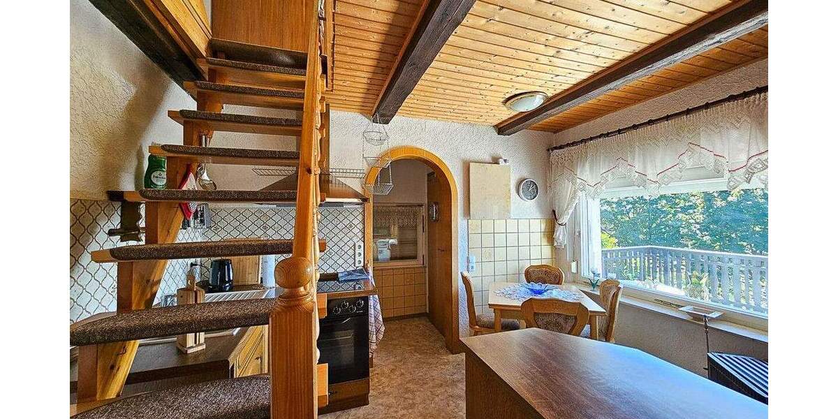 Mehrfamilienhaus, Wohnhaus Lauter-Bernsbach Bernsbach - 2 Zimmer, 50 m&sup2;, 70.000&euro; | Angebot:25744644