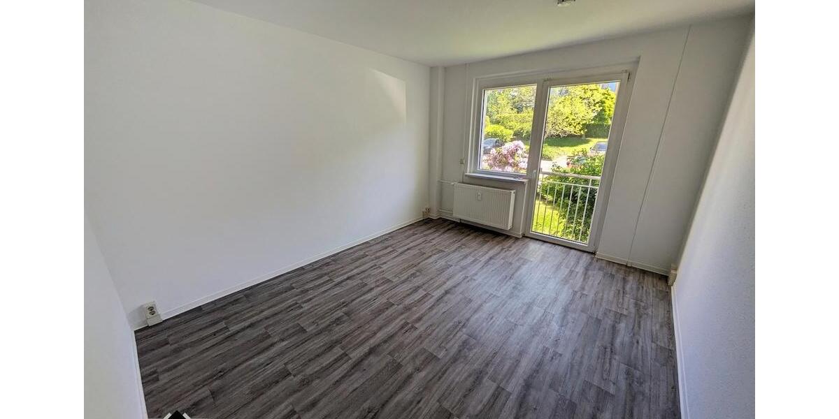 Etagenwohnung Limbach-Oberfrohna Oberfrohna - 2 Zimmer, 39 m&sup2;, 211&euro; | Angebot:26008242