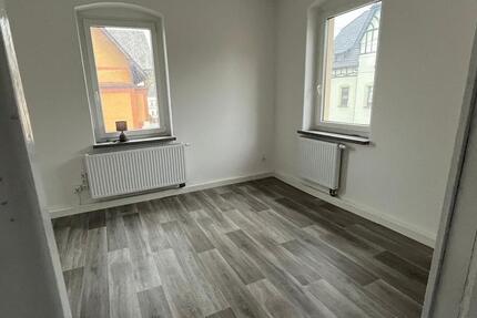 Wohnung Gersdorf - 2 Zimmer, 65 m&sup2;, 450&euro; | Angebot:25718593