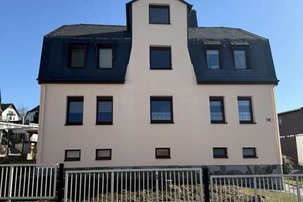 Haus Neukirchen - 10 Zimmer, 214 m&sup2;, 222.000&euro; | Angebot:21588172