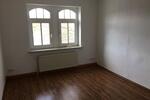 Dachgeschoßwohnung Ellefeld - 5 Zimmer, 93 m&sup2;, 400&euro; | Angebot:25302933