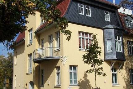 Wohnung Zwickau Pölbitz - 5 Zimmer, 142 m&sup2;, 1.108&euro; | Angebot:25729282