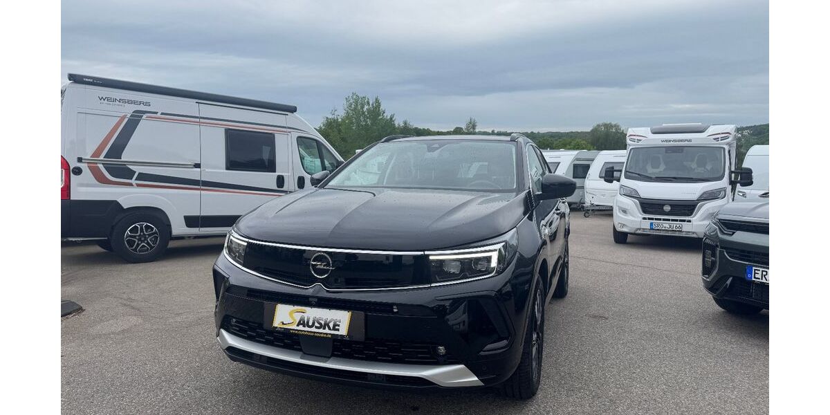 Opel Grandland (X) 30.713 km 21.300 &euro; Oelsnitz 09376