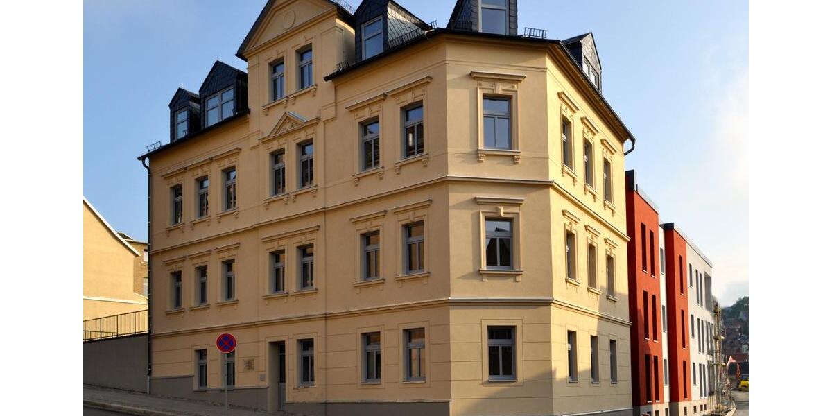 Etagenwohnung Reichenbach im Vogtland - 2 Zimmer, 84 m&sup2;, 484&euro; | Angebot:25375140