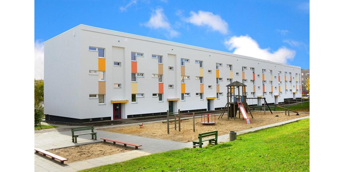 Etagenwohnung Reichenbach im Vogtland - 3 Zimmer, 56 m&sup2;, 300&euro; | Angebot:25992543