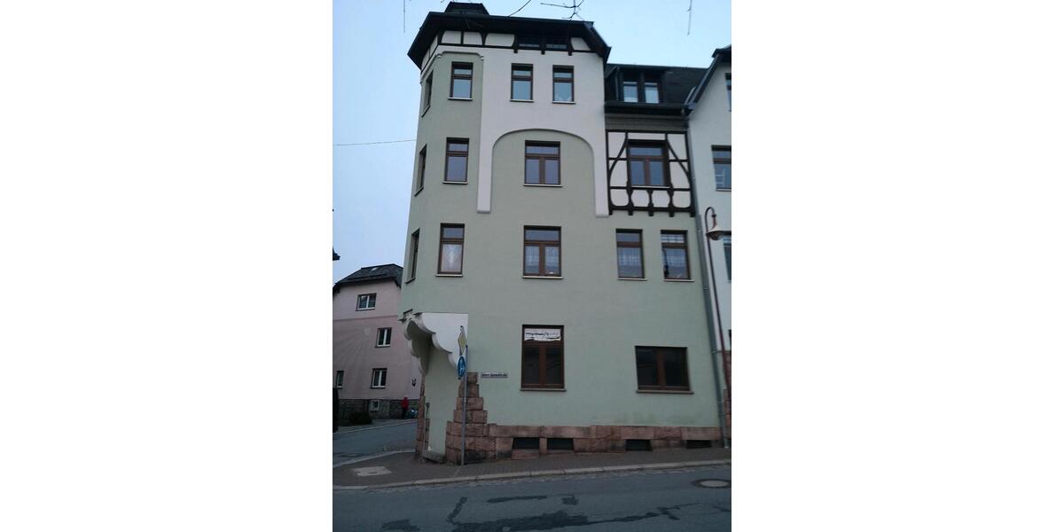 Etagenwohnung Lößnitz - 4 Zimmer, 90 m&sup2;, 750&euro; | Angebot:25790615