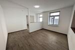 Etagenwohnung Zwickau - 2 Zimmer, 83 m&sup2;, 800&euro; | Angebot:26008215