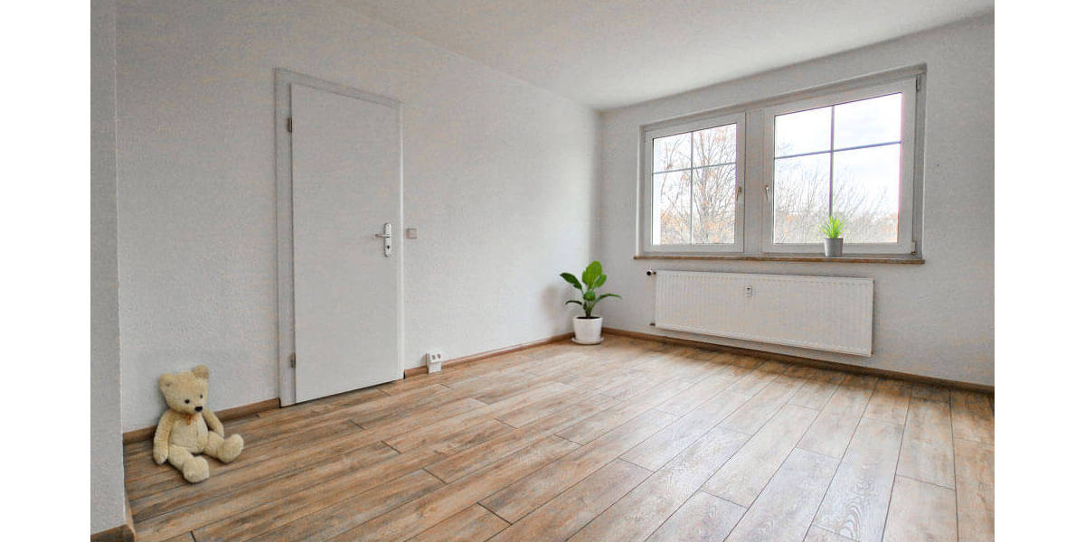 Etagenwohnung Zwickau Eckersbach - 2 Zimmer, 49 m&sup2;, 373&euro; | Angebot:25771303